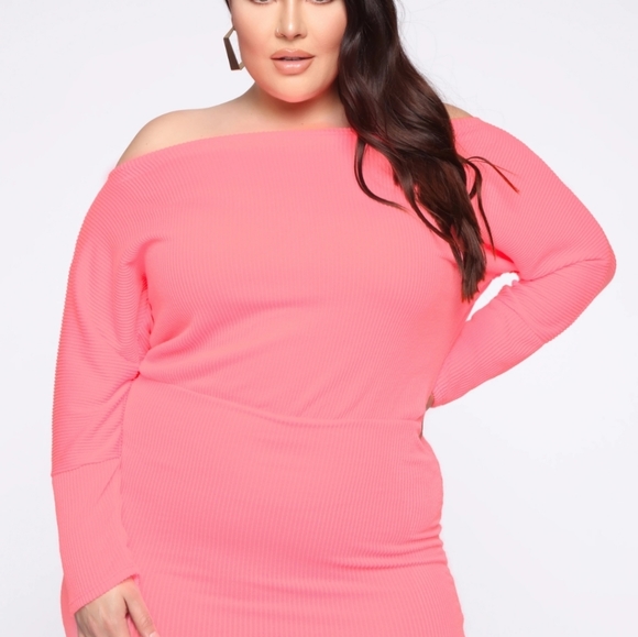 Hotness - Picture 3 of 3